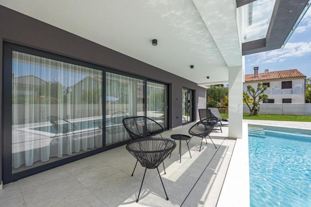 Seaside Bamboo - Villa
